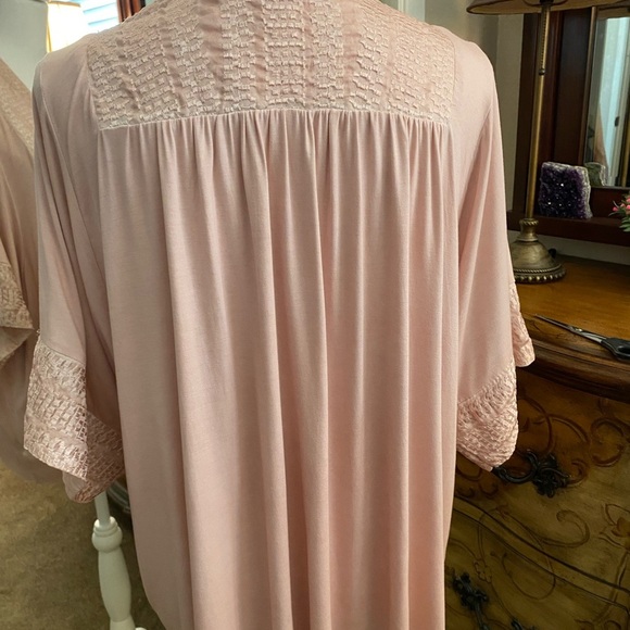 🎉SALE🎉POL Pink Kimono Cardigan NWT - Picture 4 of 7